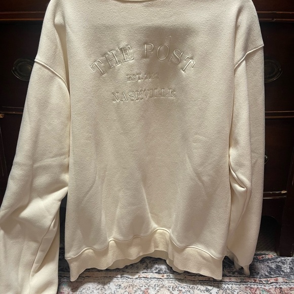 Oversized The Post Sweatshirt - Picture 3 of 3